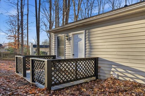 Tiny photo for 103 colonial Court, Lynchburg, VA 24551 (MLS # 363274)