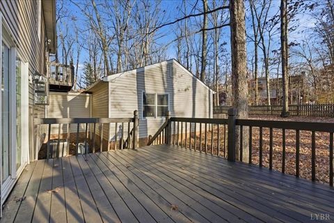 Tiny photo for 103 colonial Court, Lynchburg, VA 24551 (MLS # 363274)