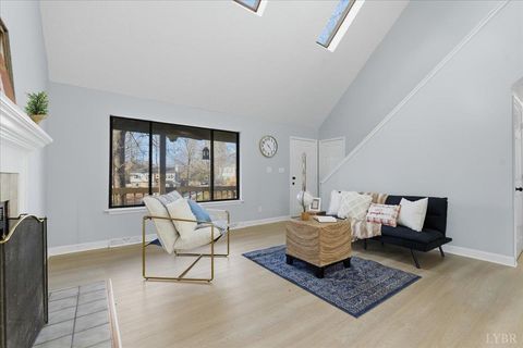 Tiny photo for 103 colonial Court, Lynchburg, VA 24551 (MLS # 363274)