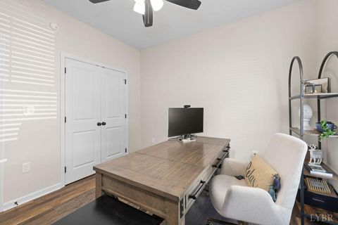 Tiny photo for 403 North Ave, Appomattox, VA 24522 (MLS # 364395)