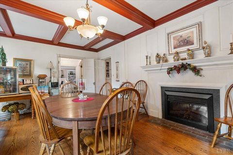 Tiny photo for 1670 Church Street St, Appomattox, VA 24522 (MLS # 364787)