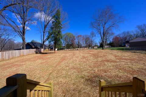 Tiny photo for 1906 Lakeside Drive, Lynchburg, VA 24501 (MLS # 363895)