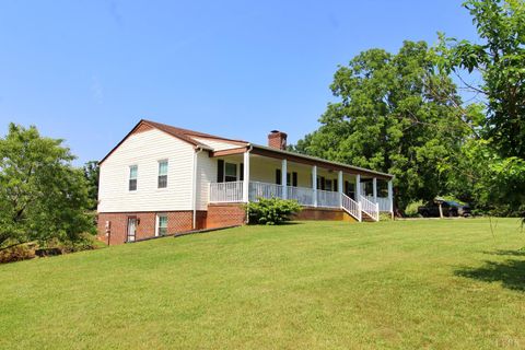Tiny photo for 1967 Cub Creek Road, Appomattox, VA 24522 (MLS # 360307)