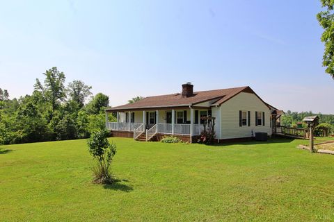 Tiny photo for 1967 Cub Creek Road, Appomattox, VA 24522 (MLS # 360307)