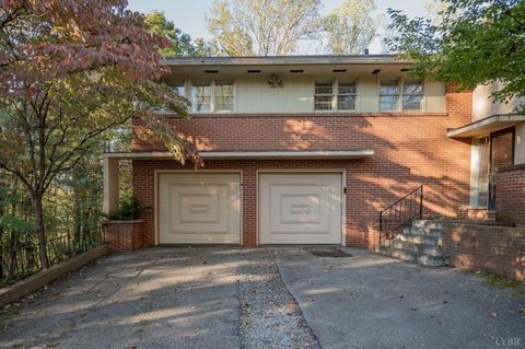 Tiny photo for 1238 Windsor Drive, Bedford, VA 24523 (MLS # 362631)