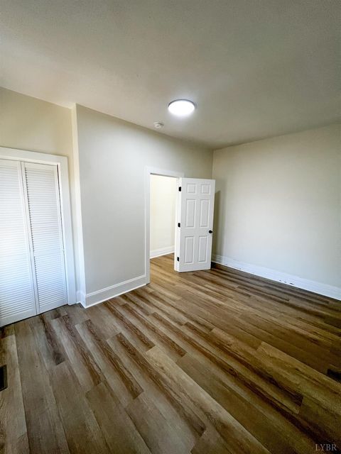 Tiny photo for 2220 Fort Avenue Ave, Lynchburg, VA 24501 (MLS # 364366)