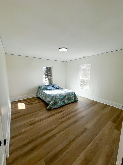 Tiny photo for 2220 Fort Avenue Ave, Lynchburg, VA 24501 (MLS # 364366)