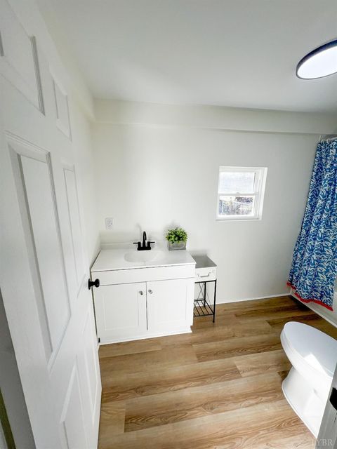 Tiny photo for 2220 Fort Avenue Ave, Lynchburg, VA 24501 (MLS # 364366)