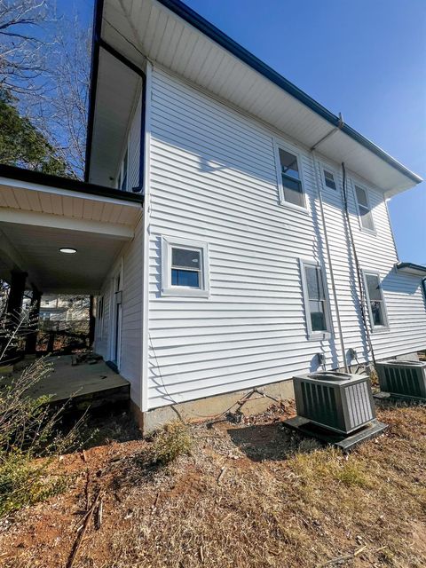 Tiny photo for 2220 Fort Avenue Ave, Lynchburg, VA 24501 (MLS # 364366)