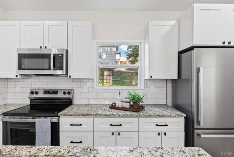 Tiny photo for 316 Botetourt Street, Lynchburg, VA 24504 (MLS # 363997)