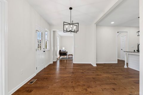 Tiny photo for 316 Botetourt Street, Lynchburg, VA 24504 (MLS # 363997)