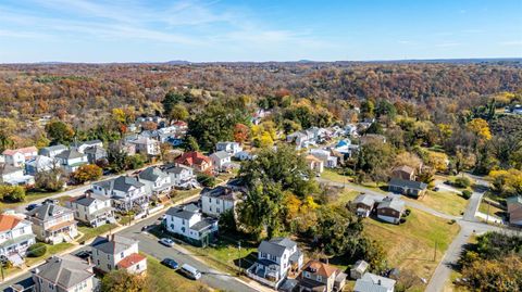 Tiny photo for 316 Botetourt Street, Lynchburg, VA 24504 (MLS # 363997)