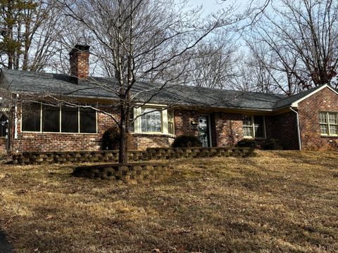 Photo of 4132 Audubon Place, Lynchburg, VA 24503 (MLS # 364353)