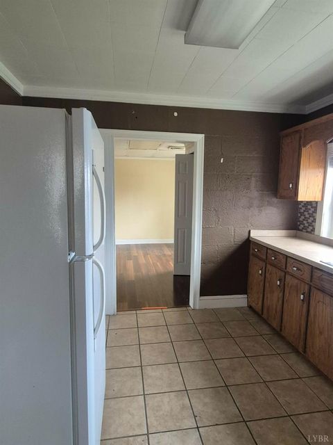 Tiny photo for 1005 11th Street, Altavista, VA 24517 (MLS # 364618)