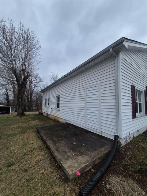 Tiny photo for 1005 11th Street, Altavista, VA 24517 (MLS # 364618)