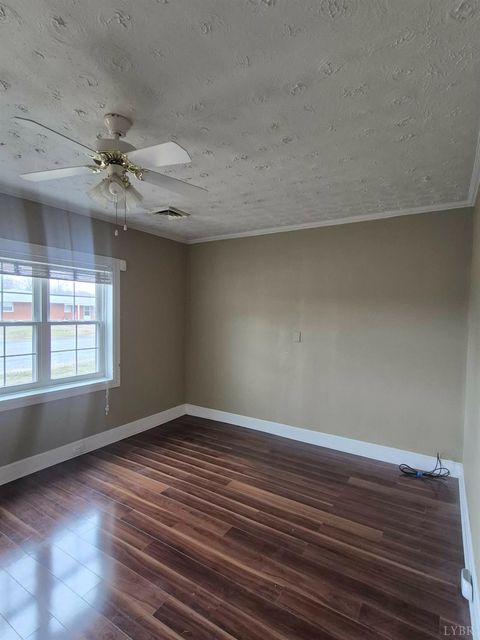 Tiny photo for 1005 11th Street, Altavista, VA 24517 (MLS # 364618)