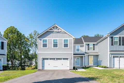 Townhouse For Sale - 201 Thicket Drive<br/> Lynchburg, VA 24501