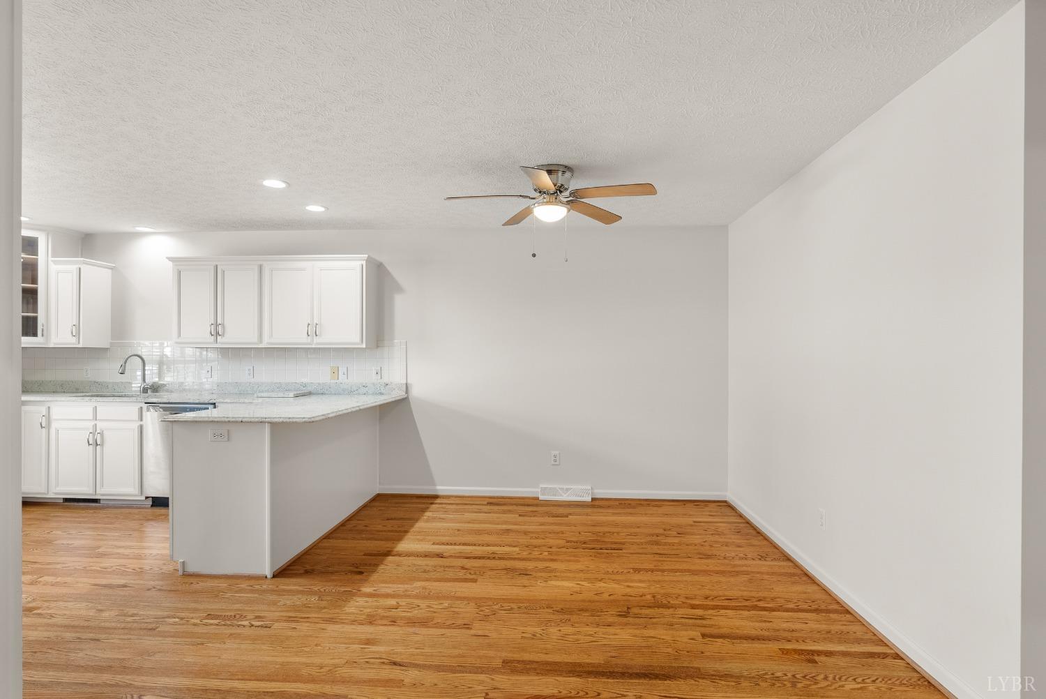 415 Horizon Drive, Forest, Virginia image 7