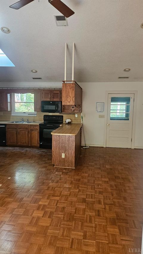 Tiny photo for 1308 Simpkins Lake Road, Bedford, VA 24523 (MLS # 366040)