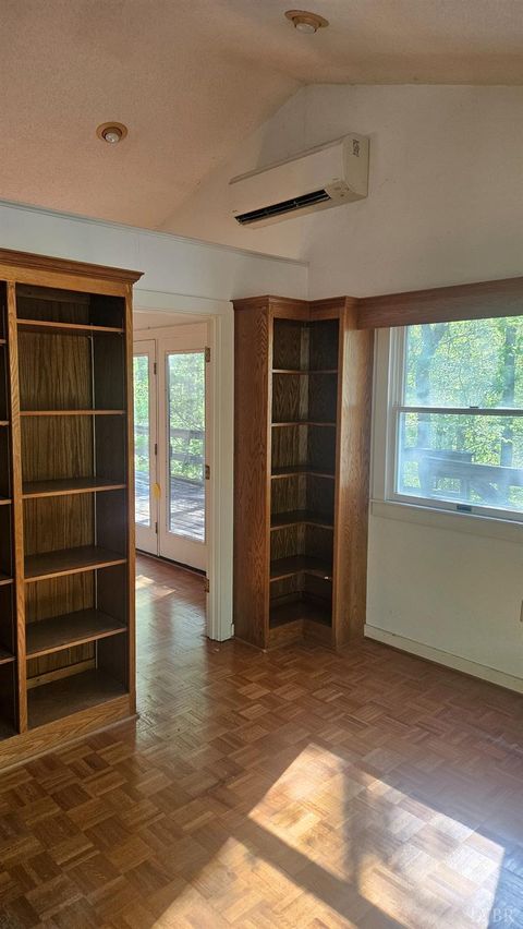 Tiny photo for 1308 Simpkins Lake Road, Bedford, VA 24523 (MLS # 366040)