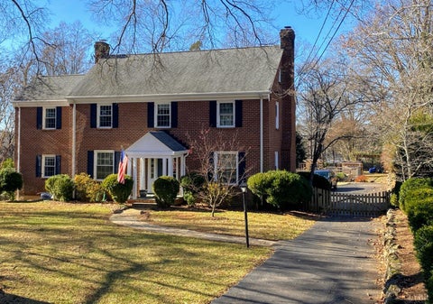 Photo of 1507 Langhorne Road, Lynchburg, VA 24503 (MLS # 370050)