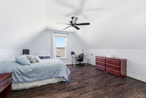 Tiny photo for 1204 MacLaren Place, Forest, VA 24551 (MLS # 364914)