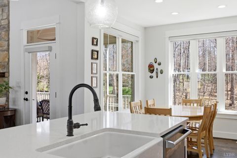 Tiny photo for 1204 MacLaren Place, Forest, VA 24551 (MLS # 364914)