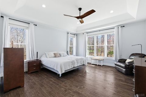 Tiny photo for 1204 MacLaren Place, Forest, VA 24551 (MLS # 364914)