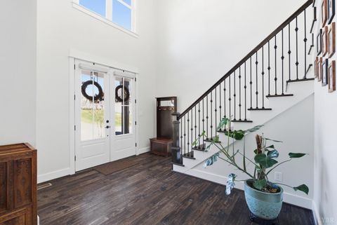 Tiny photo for 1204 MacLaren Place, Forest, VA 24551 (MLS # 364914)