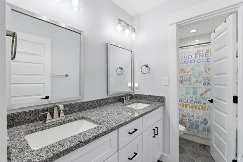 Tiny photo for 1204 MacLaren Place, Forest, VA 24551 (MLS # 364914)