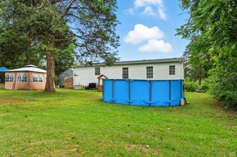 Tiny photo for 221 Cedar Court, Gretna, VA 24557 (MLS # 361609)