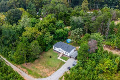 Tiny photo for 221 Cedar Court, Gretna, VA 24557 (MLS # 361609)