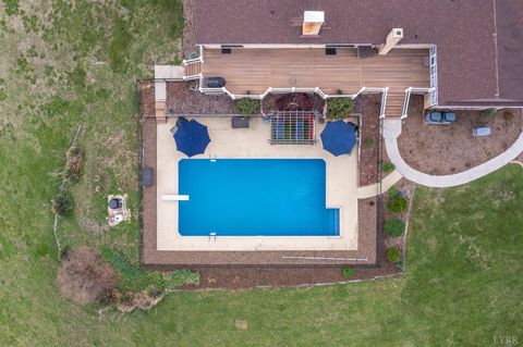 Tiny photo for 355 Dyson Road, Amherst, VA 24521 (MLS # 365910)