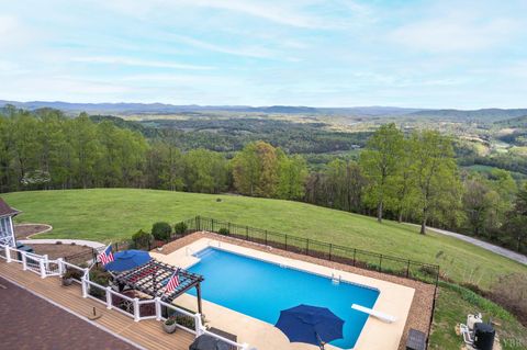 Tiny photo for 355 Dyson Road, Amherst, VA 24521 (MLS # 365910)