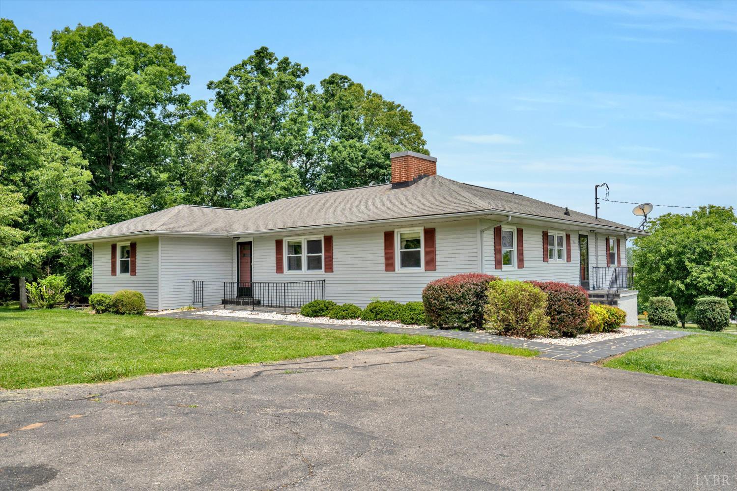 1313 Boone Drive, Bedford, Virginia image 4