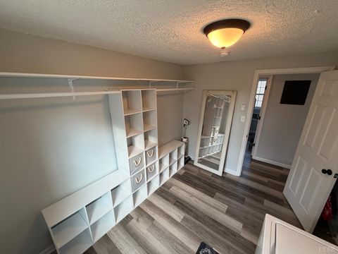 Tiny photo for 182 Shelter Ln Ln, Amherst, VA 24521 (MLS # 364879)