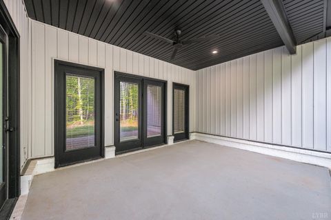 Tiny photo for 210 Lincolns Way Way, Lynchburg, VA 24502 (MLS # 366080)