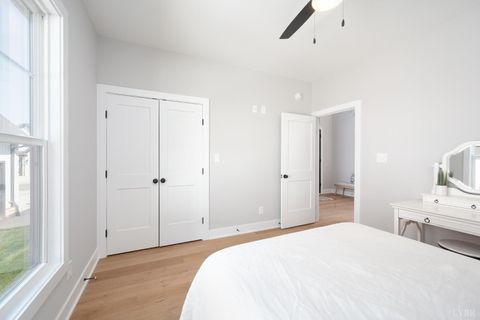 Tiny photo for 210 Lincolns Way Way, Lynchburg, VA 24502 (MLS # 366080)