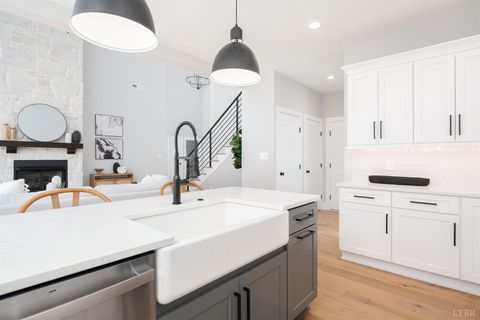 Tiny photo for 210 Lincolns Way Way, Lynchburg, VA 24502 (MLS # 366080)