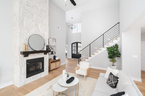 Tiny photo for 210 Lincolns Way Way, Lynchburg, VA 24502 (MLS # 366080)