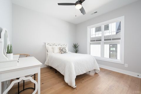 Tiny photo for 210 Lincolns Way Way, Lynchburg, VA 24502 (MLS # 366080)