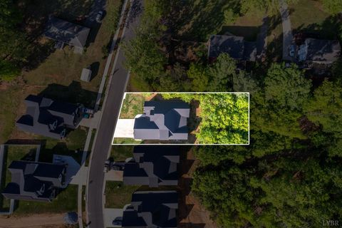 Tiny photo for 210 Lincolns Way Way, Lynchburg, VA 24502 (MLS # 366080)