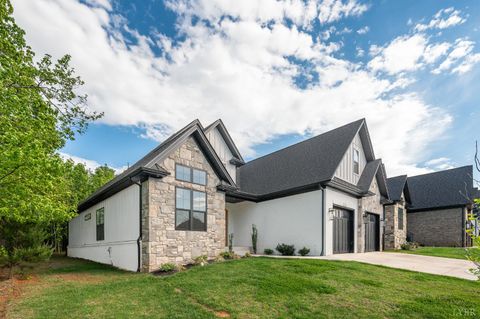 Tiny photo for 210 Lincolns Way Way, Lynchburg, VA 24502 (MLS # 366080)