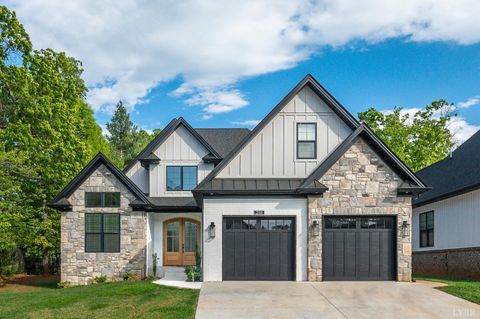Photo of 210 Lincolns Way Way, Lynchburg, VA 24502 (MLS # 366080)