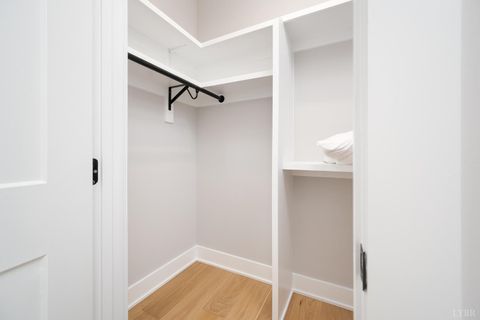 Tiny photo for 210 Lincolns Way Way, Lynchburg, VA 24502 (MLS # 366080)