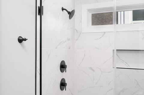 Tiny photo for 210 Lincolns Way Way, Lynchburg, VA 24502 (MLS # 366080)