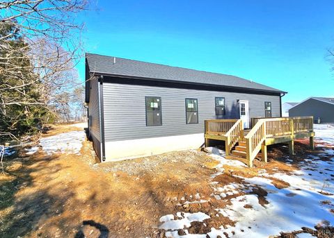 Tiny photo for 174 Kentmoor Farm Rd, Madison Heights, VA 24572 (MLS # 362086)