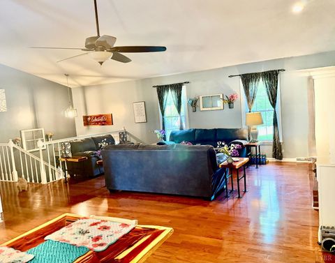 Tiny photo for 210 Woodville Drive, Forest, VA 24551 (MLS # 366554)