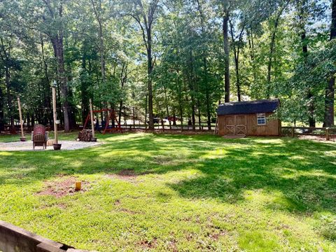Tiny photo for 210 Woodville Drive, Forest, VA 24551 (MLS # 366554)