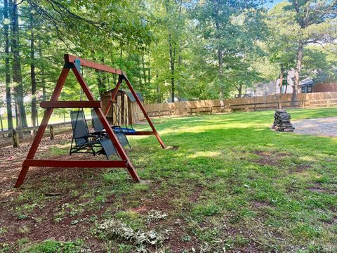 Tiny photo for 210 Woodville Drive, Forest, VA 24551 (MLS # 366554)